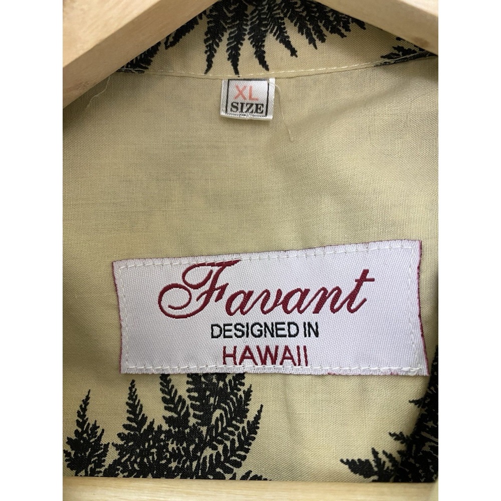 Favant Men's XL Beige Black Fern Short Sleeve Button Up Shirt Designed in Hawaii - Picture 5 of 5